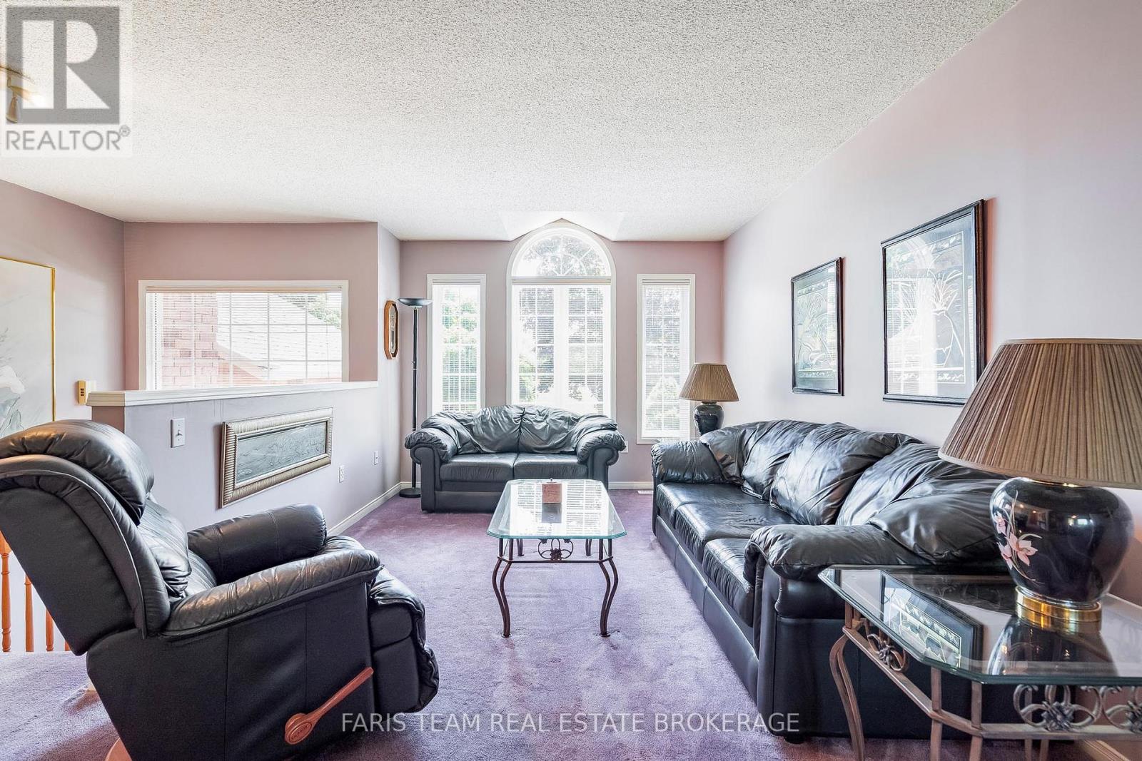 1092 Lebanon Drive, Innisfil, Ontario  L9S 2B3 - Photo 10 - N13120578