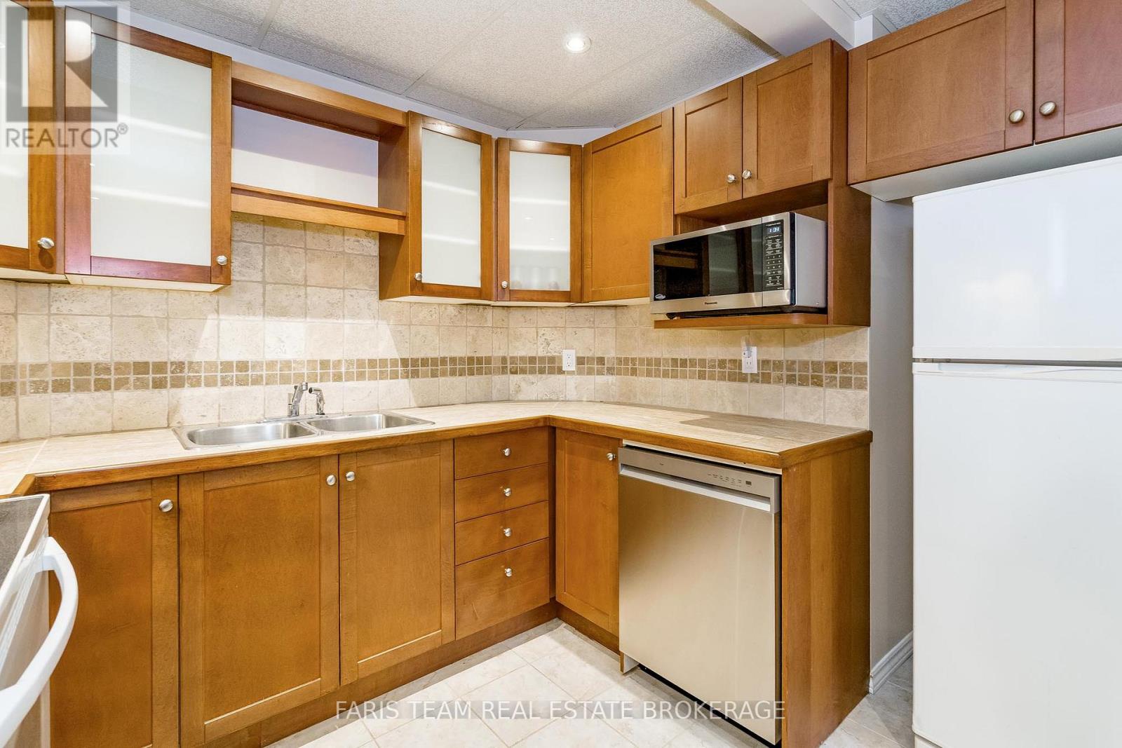 1092 Lebanon Drive, Innisfil, Ontario  L9S 2B3 - Photo 19 - N13120578