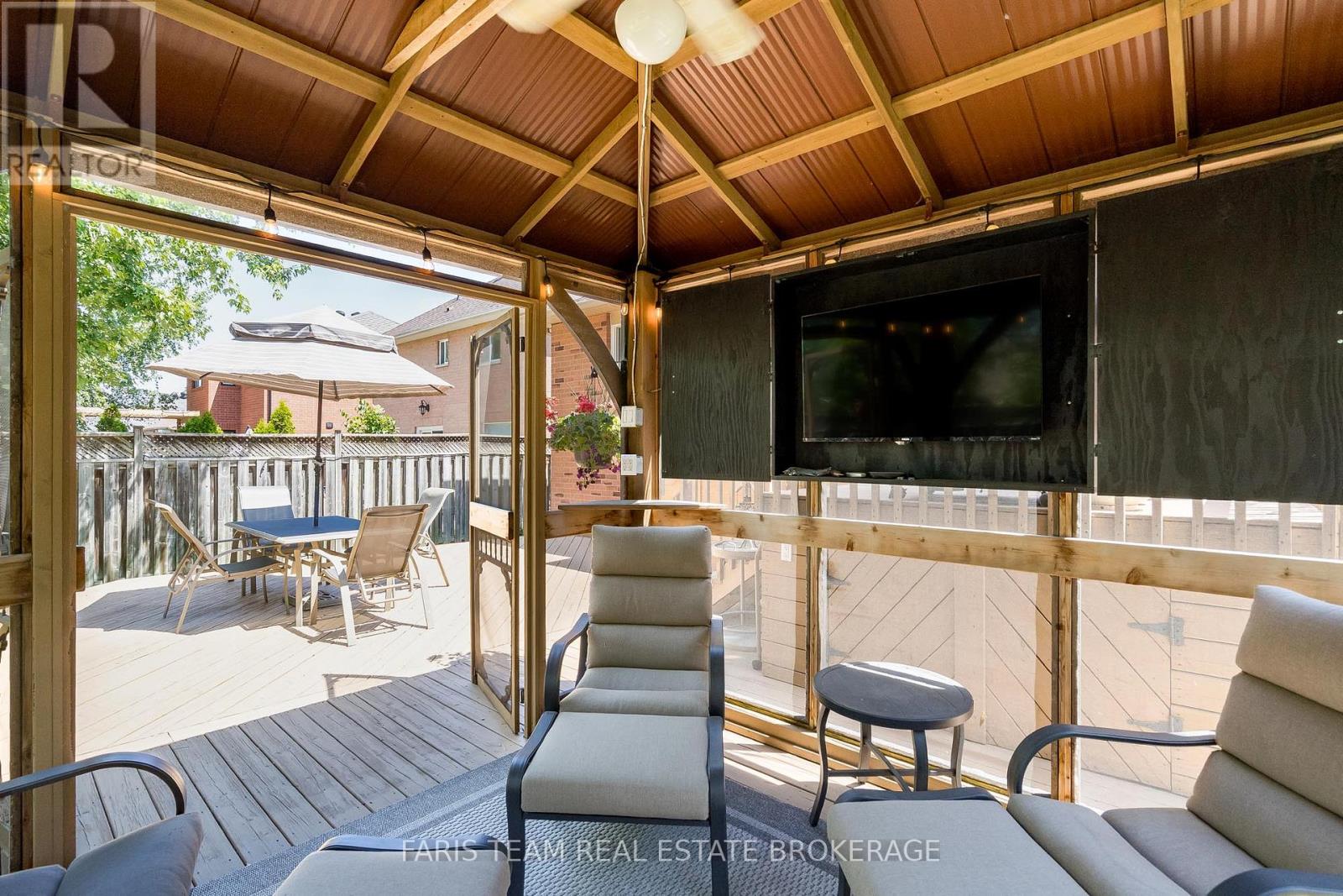 1092 Lebanon Drive, Innisfil, Ontario  L9S 2B3 - Photo 28 - N13120578