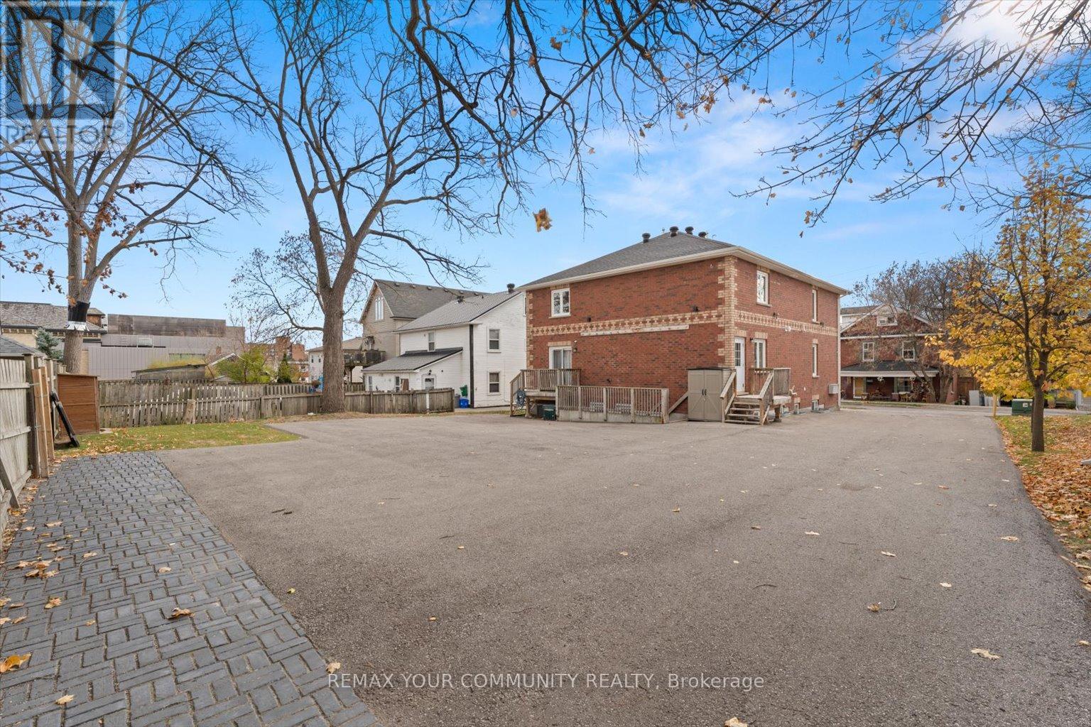 # 1 - 443 Timothy Street, Newmarket, Ontario  L3Y 1P7 - Photo 4 - N13120590