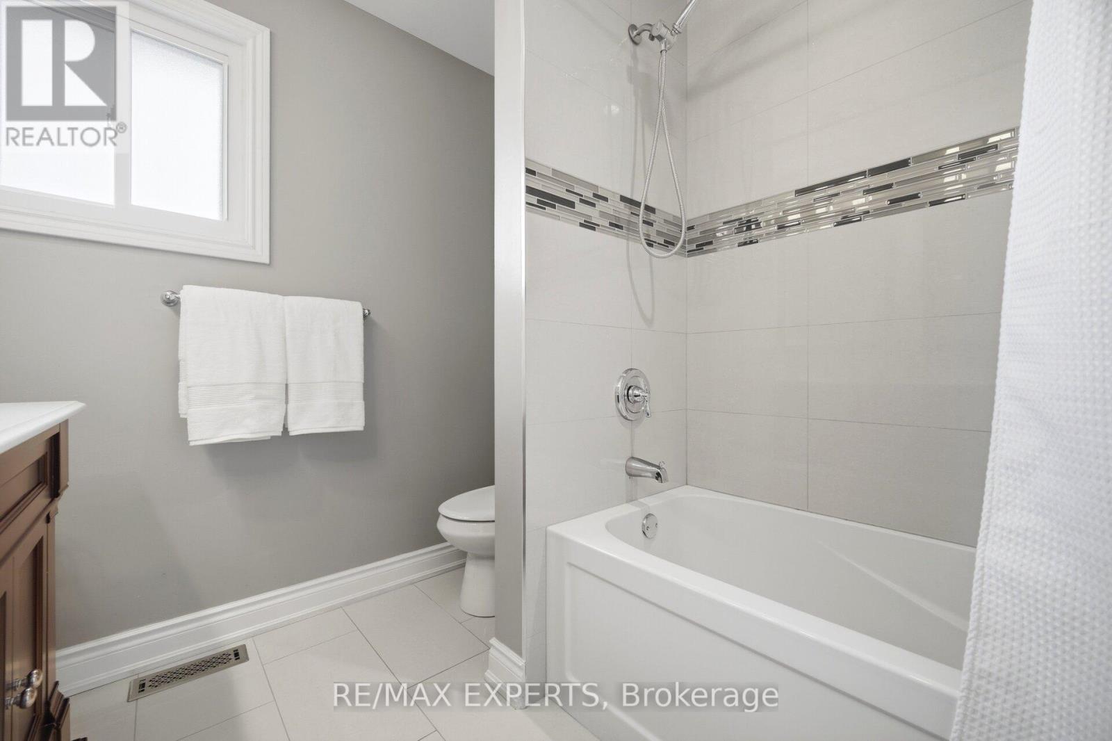 139 Coronation Street, Vaughan, Ontario  L4L 6M2 - Photo 32 - N13120632