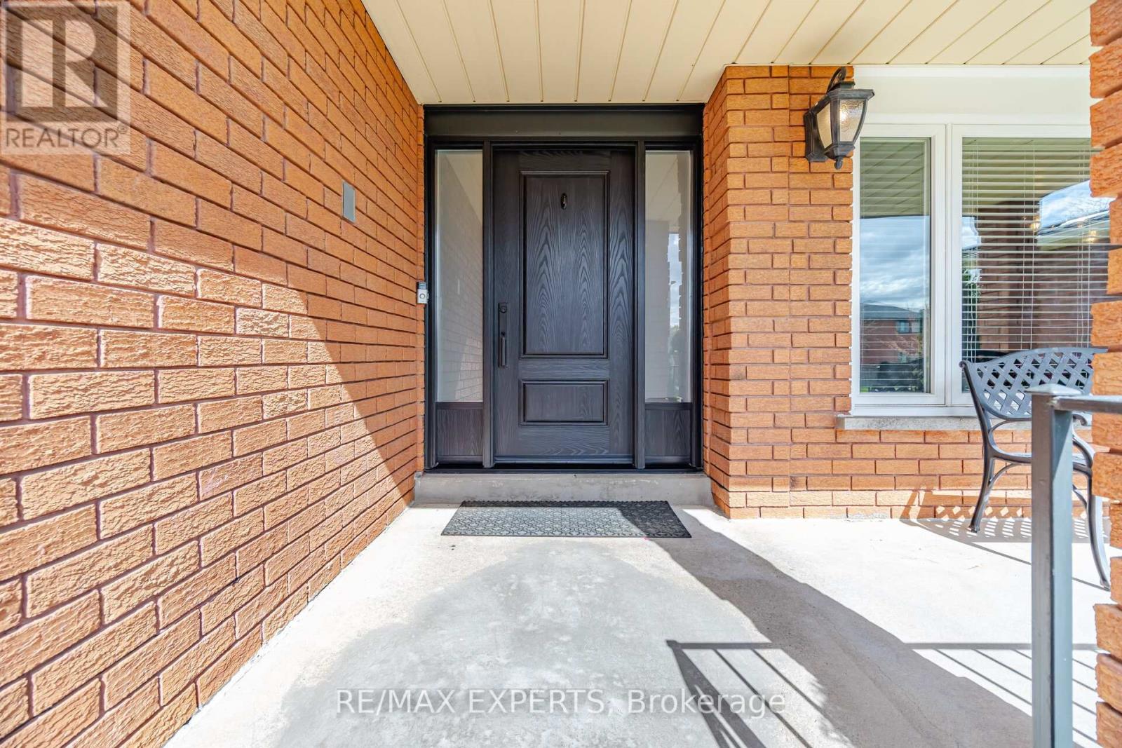 139 Coronation Street, Vaughan, Ontario  L4L 6M2 - Photo 4 - N13120632
