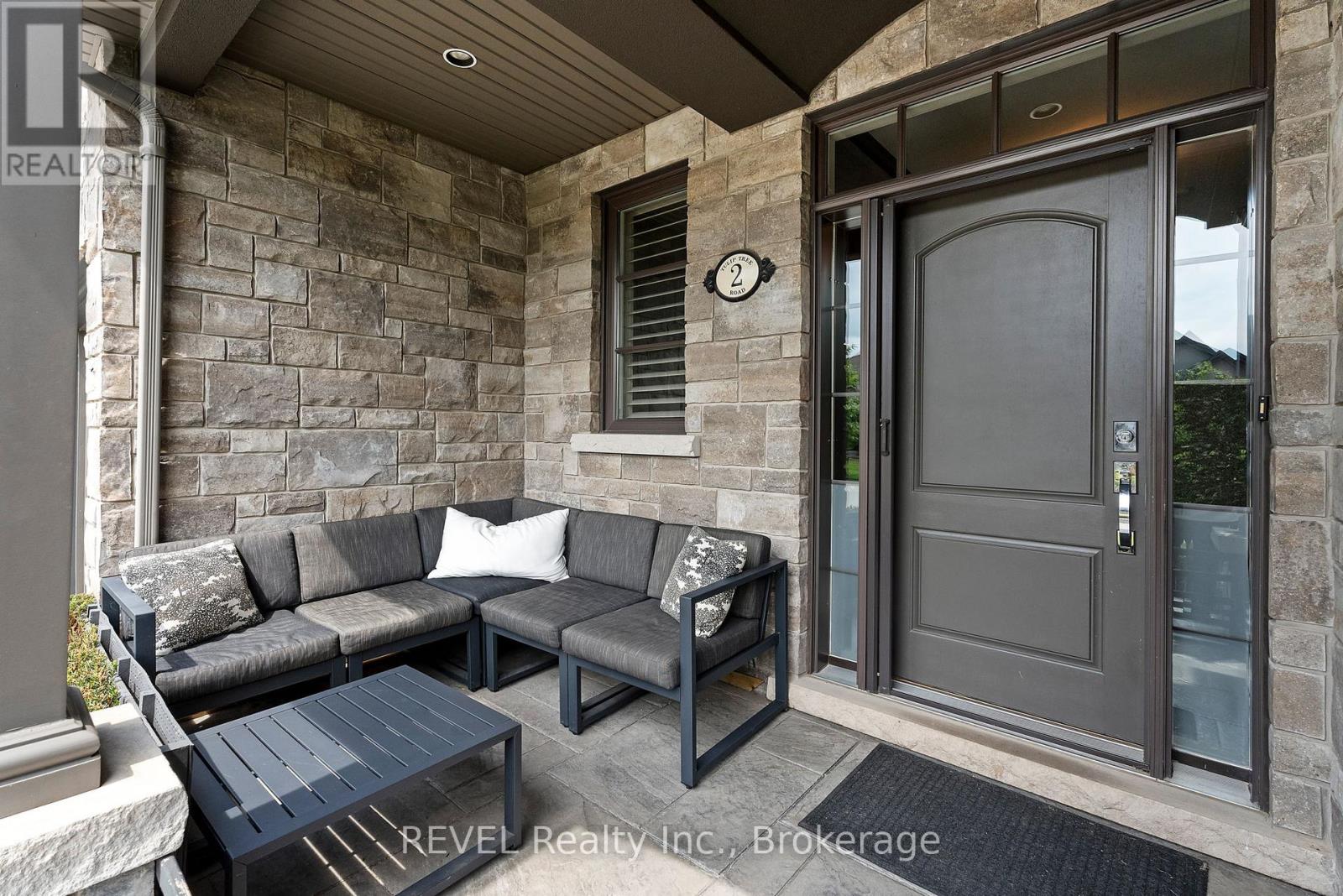 2 Tulip Tree Road, Niagara-On-The-Lake, Ontario  L0S 1J0 - Photo 4 - X12703156