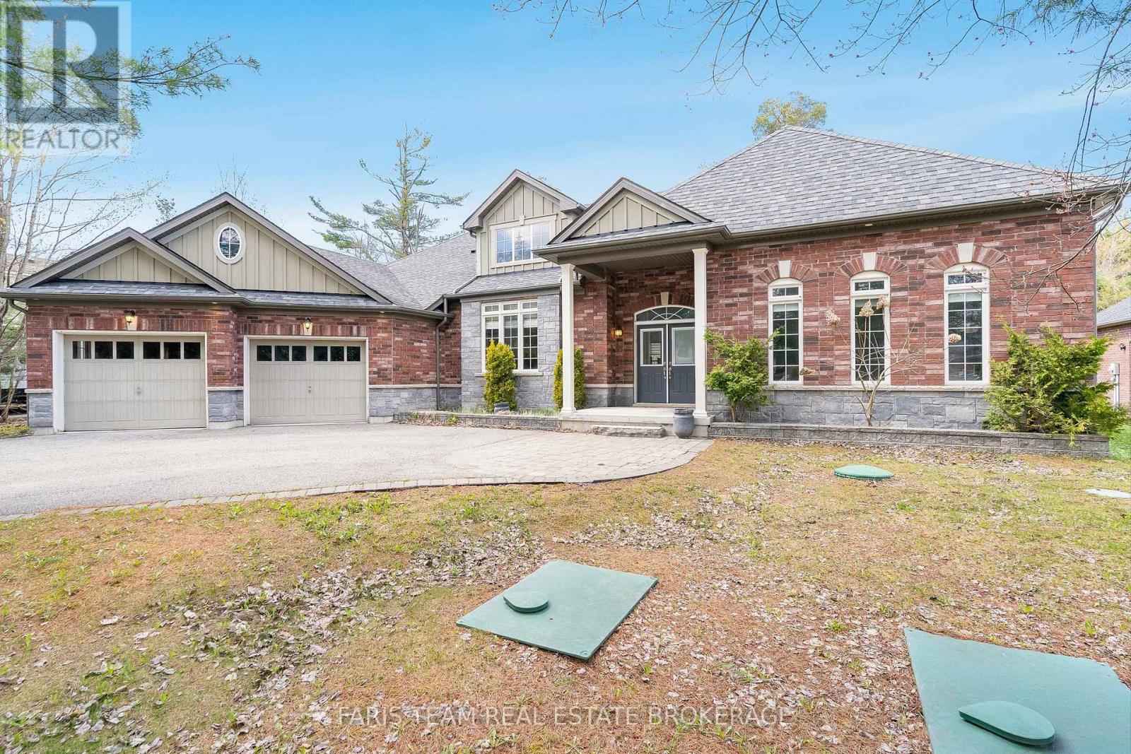 4 Diamond Valley Drive, Oro-Medonte, Ontario  L0L 2E0 - Photo 2 - S13120712