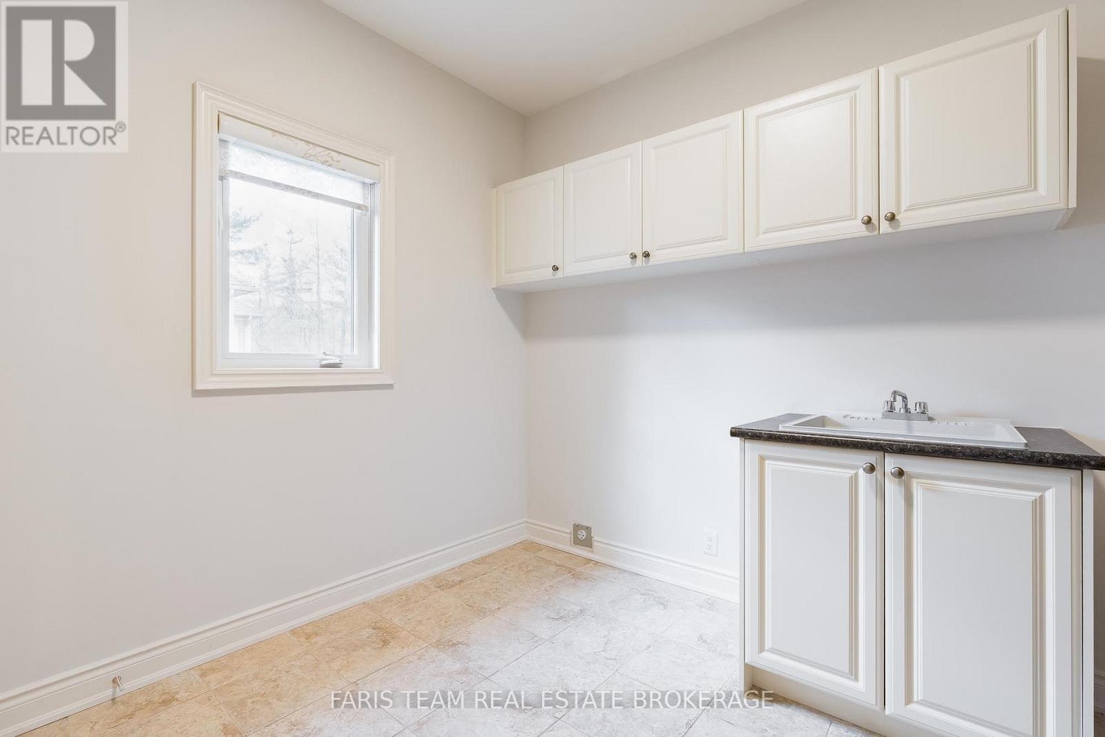 4 Diamond Valley Drive, Oro-Medonte, Ontario  L0L 2E0 - Photo 33 - S13120712