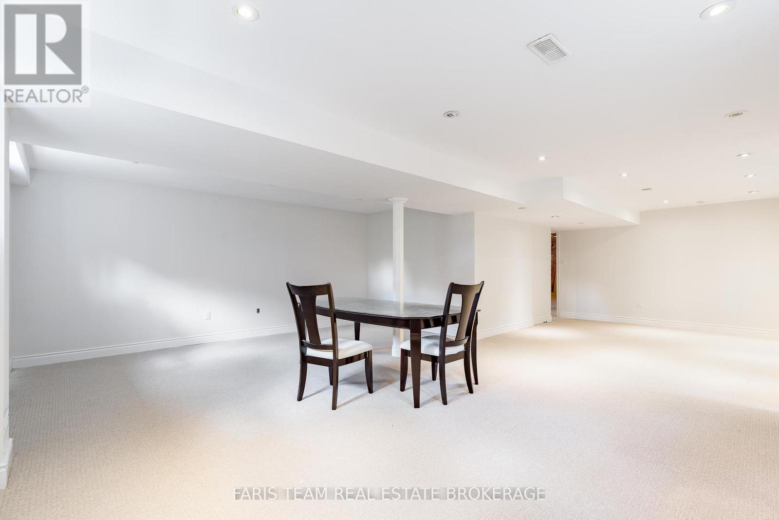 4 Diamond Valley Drive, Oro-Medonte, Ontario  L0L 2E0 - Photo 39 - S13120712
