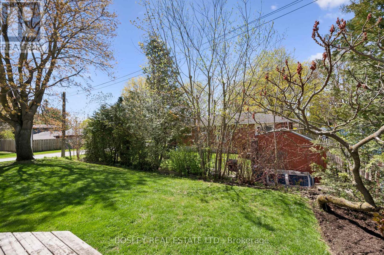 204 Irvine Street, Centre Wellington, Ontario  N0B 1S0 - Photo 37 - X12912972