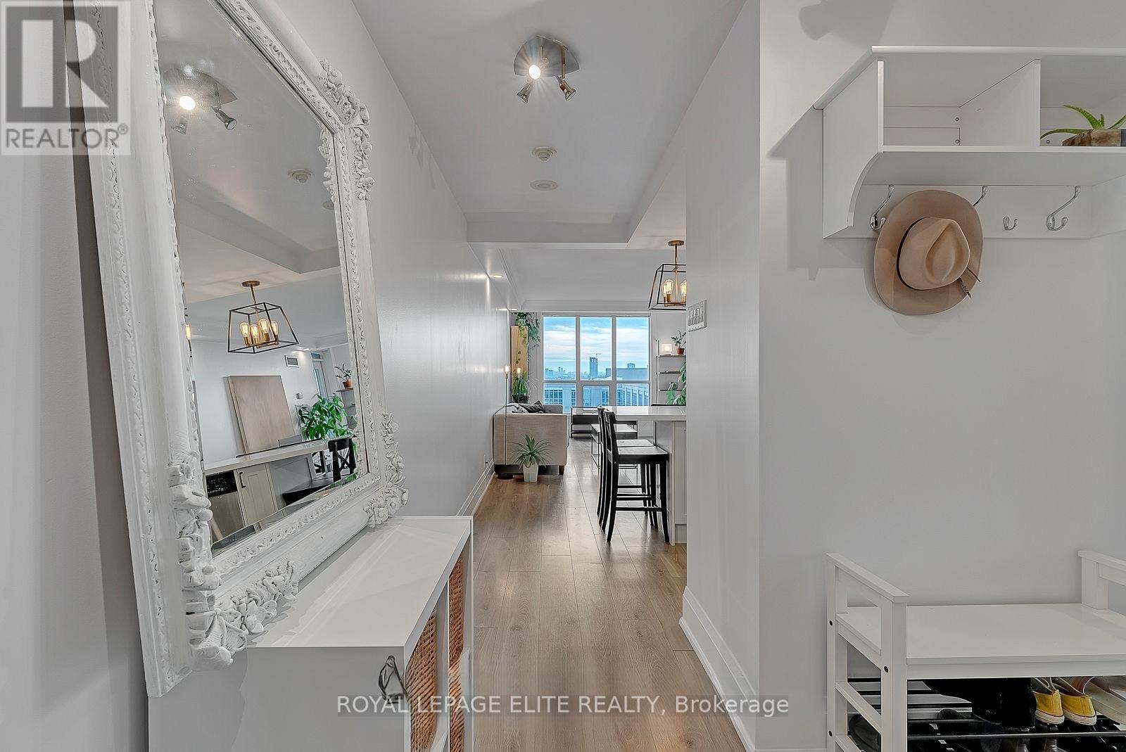 1816 - 185 Legion Road N Road, Toronto, Ontario  M8Y 0A1 - Photo 12 - W13120618