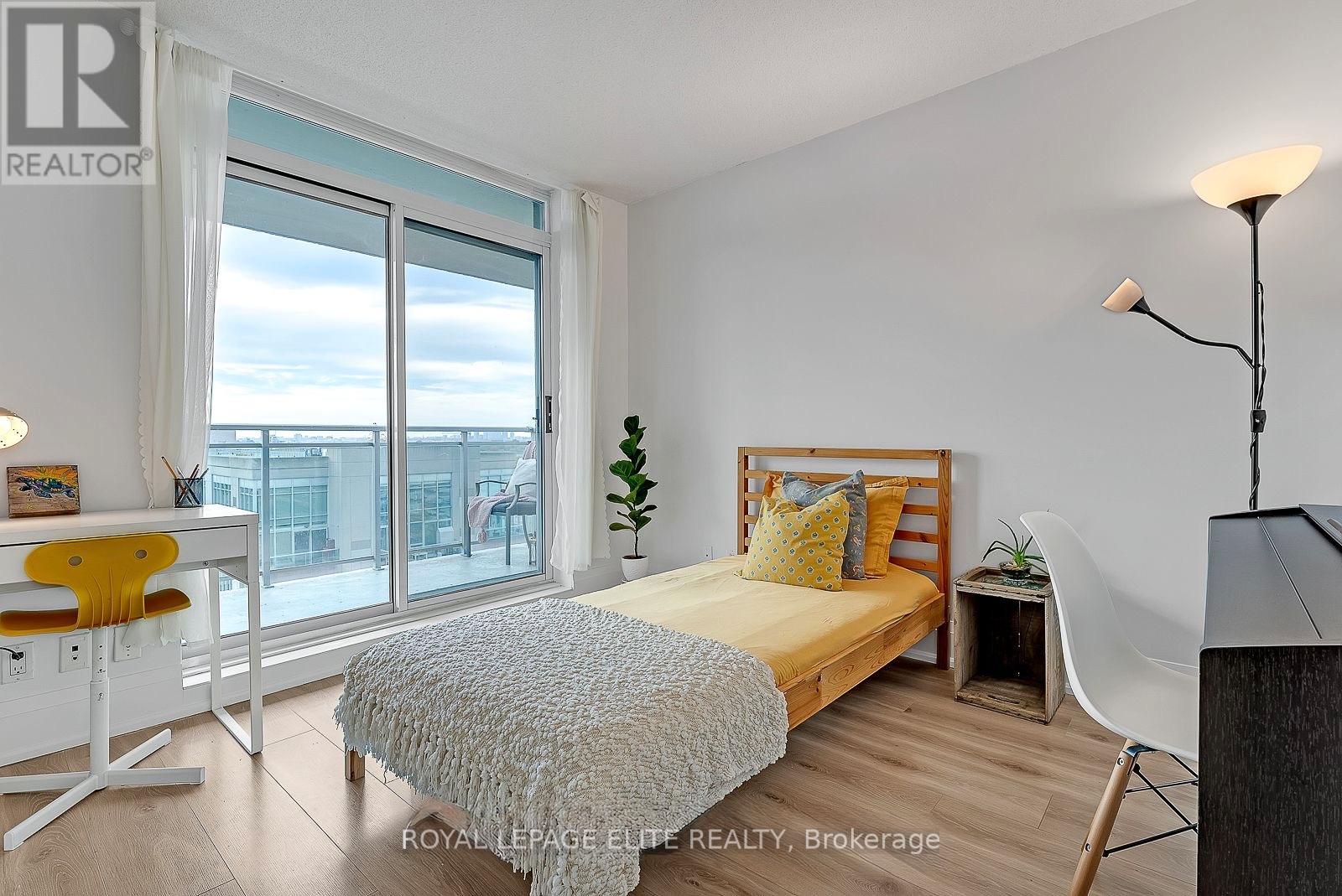 1816 - 185 Legion Road N Road, Toronto, Ontario  M8Y 0A1 - Photo 13 - W13120618