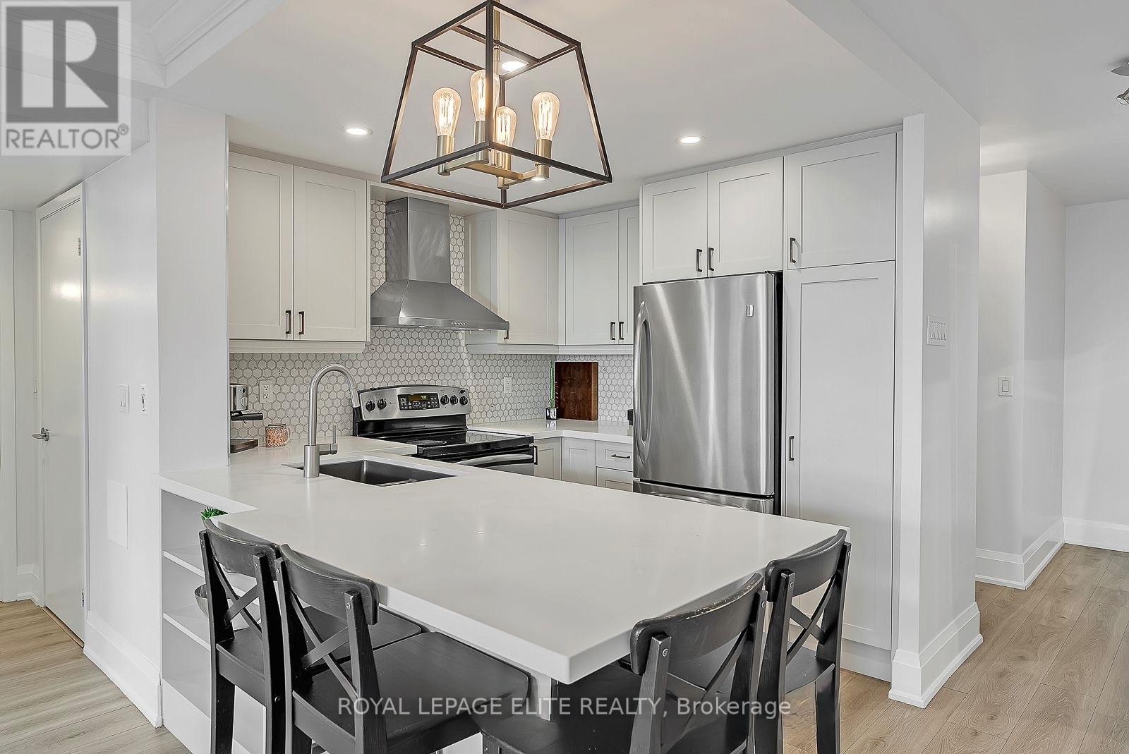 1816 - 185 Legion Road N Road, Toronto, Ontario  M8Y 0A1 - Photo 25 - W13120618