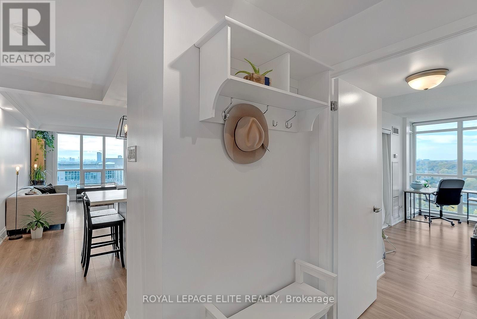 1816 - 185 Legion Road N Road, Toronto, Ontario  M8Y 0A1 - Photo 6 - W13120618