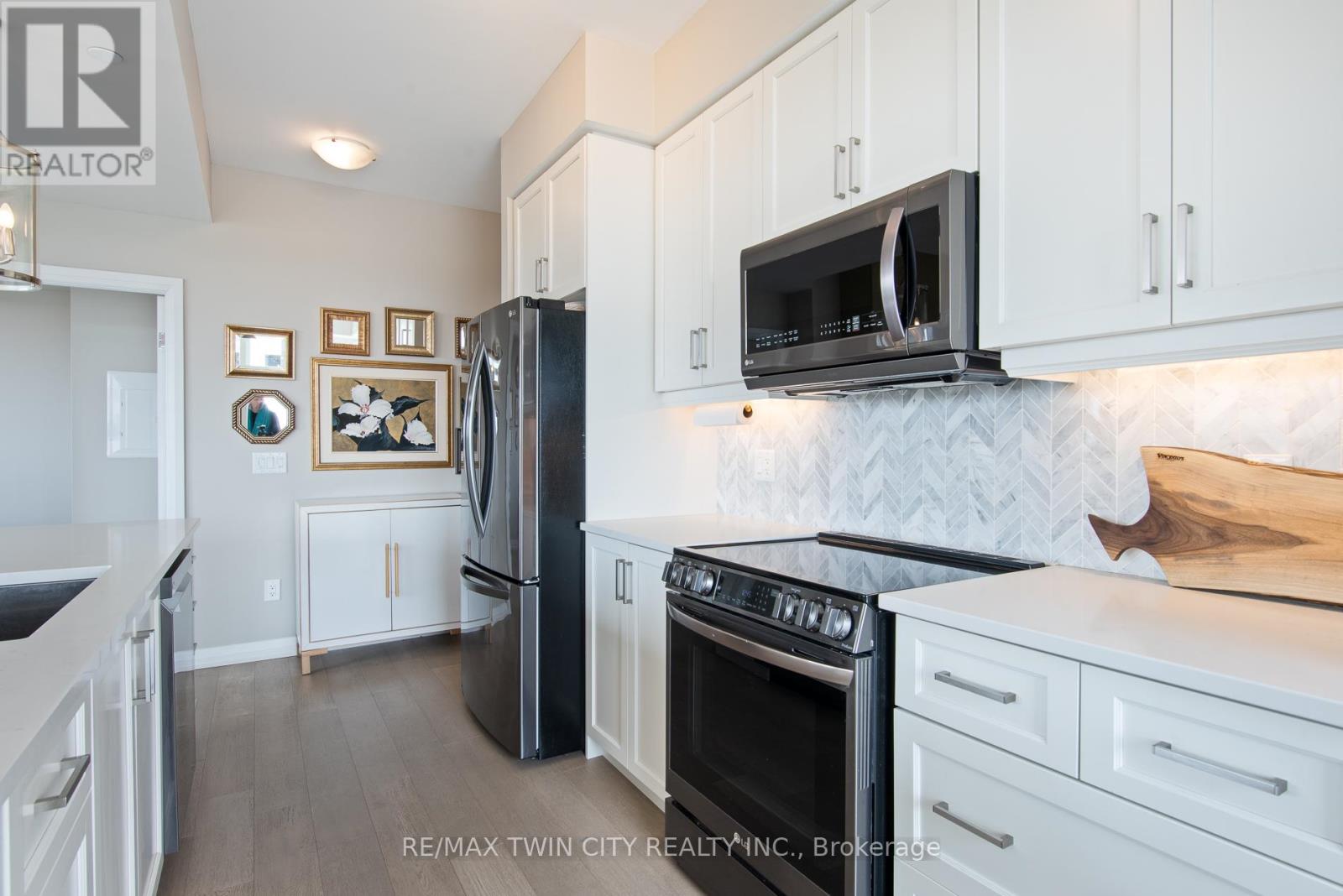 1009 - 155 Caroline Street S, Waterloo, Ontario  N2L 0J8 - Photo 10 - X13120672