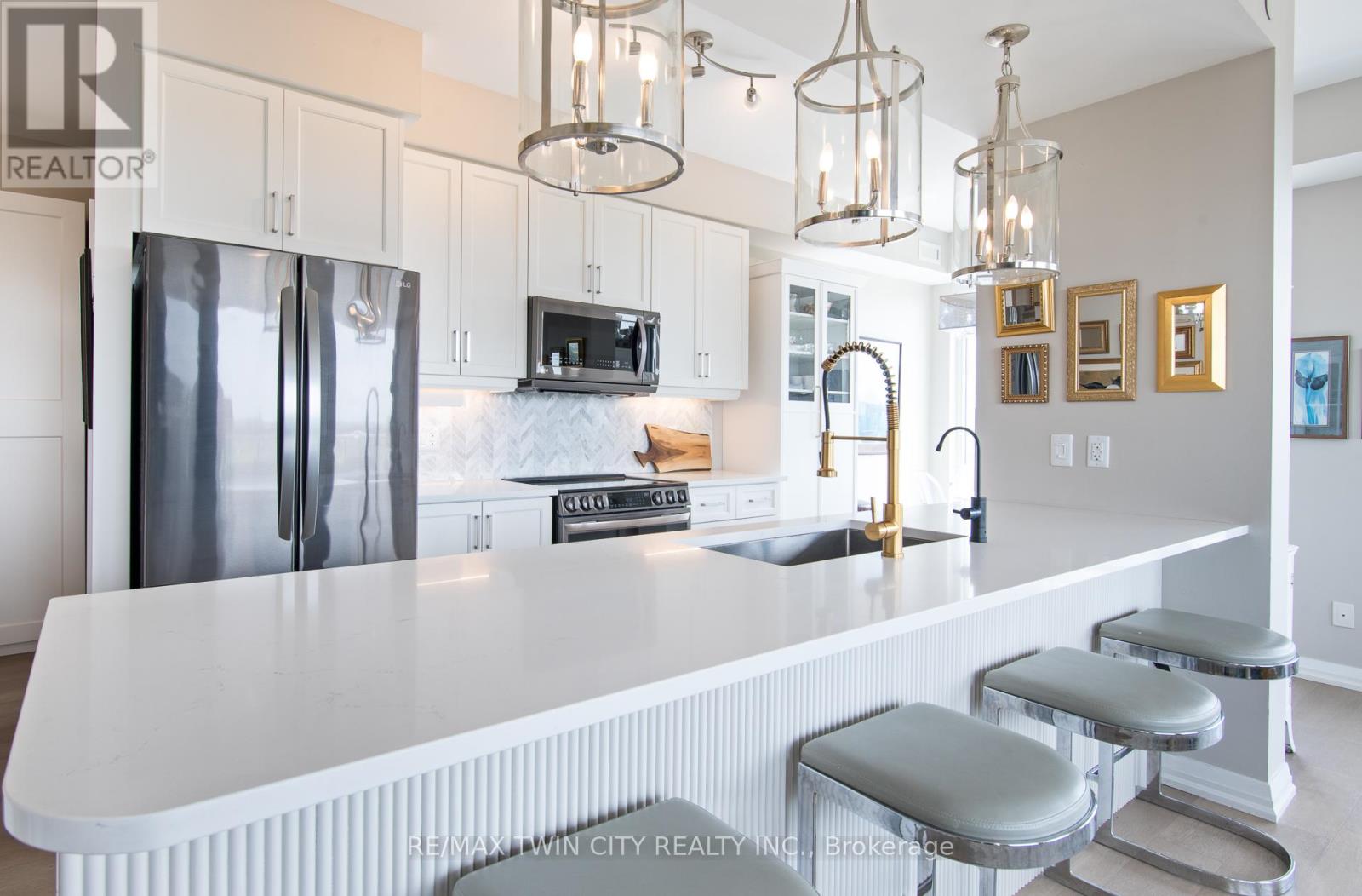 1009 - 155 Caroline Street S, Waterloo, Ontario  N2L 0J8 - Photo 8 - X13120672