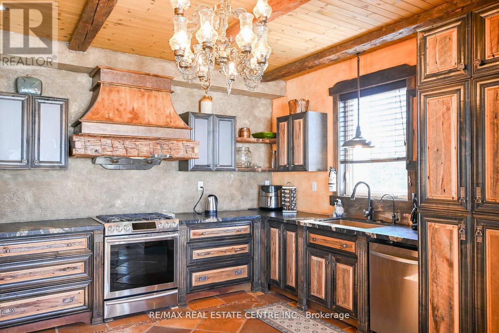 796 Dorcas Bay Road, Northern Bruce Peninsula, Ontario  N0H 2R0 - Photo 20 - X13120702