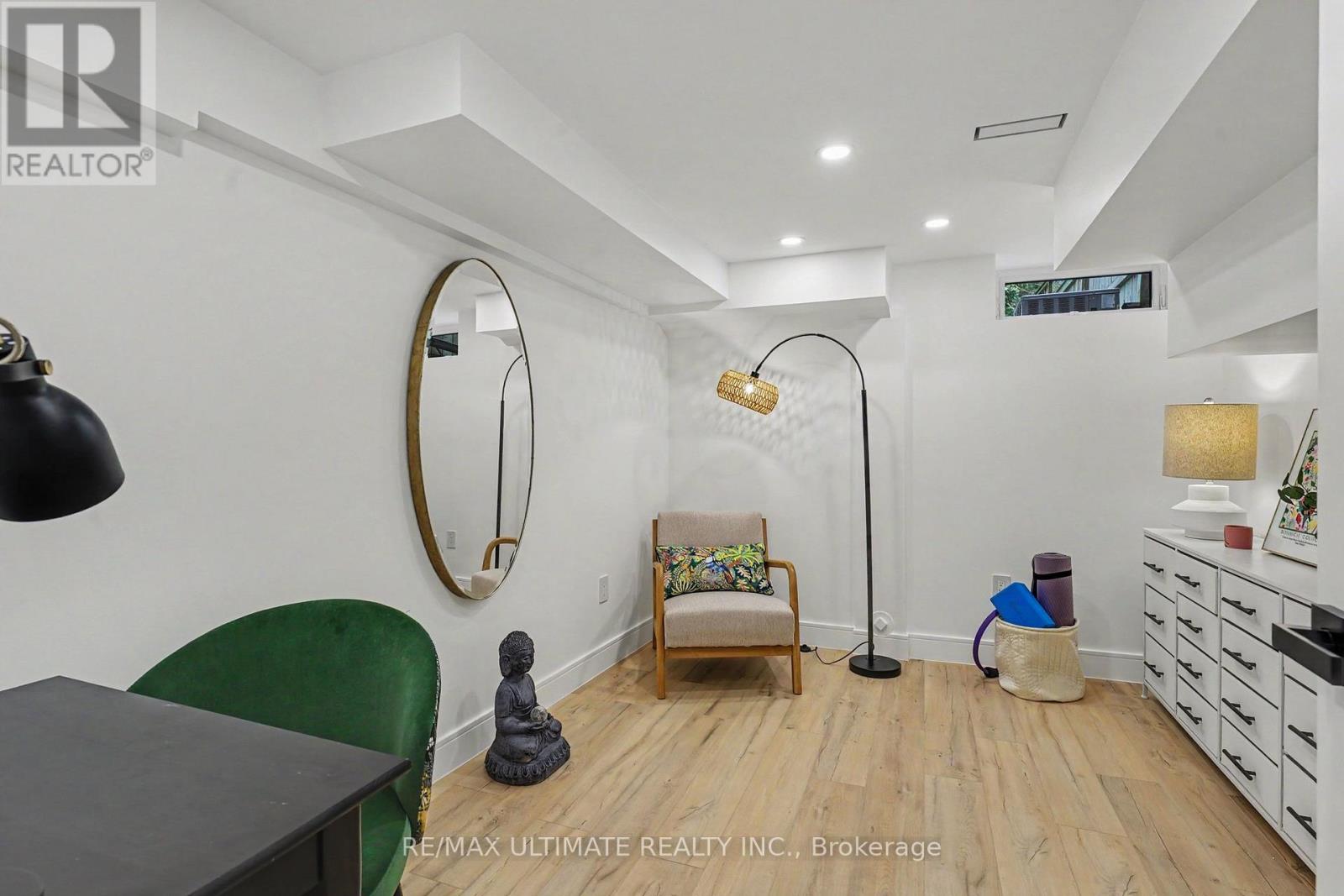 89 Alberta Avenue W, Toronto, Ontario  M6H 2R7 - Photo 41 - C13117082