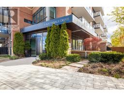 605 - 3 SOUTHVALE DRIVE, Toronto, Ontario