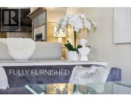 162 GLENVALE BOULEVARD, Toronto, Ontario