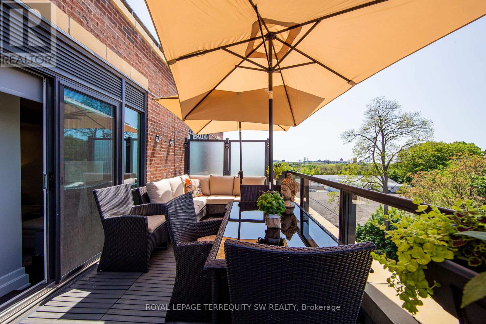 605 - 3 Southvale Drive, Toronto, Ontario  M4G 1G1 - Photo 24 - C13119578