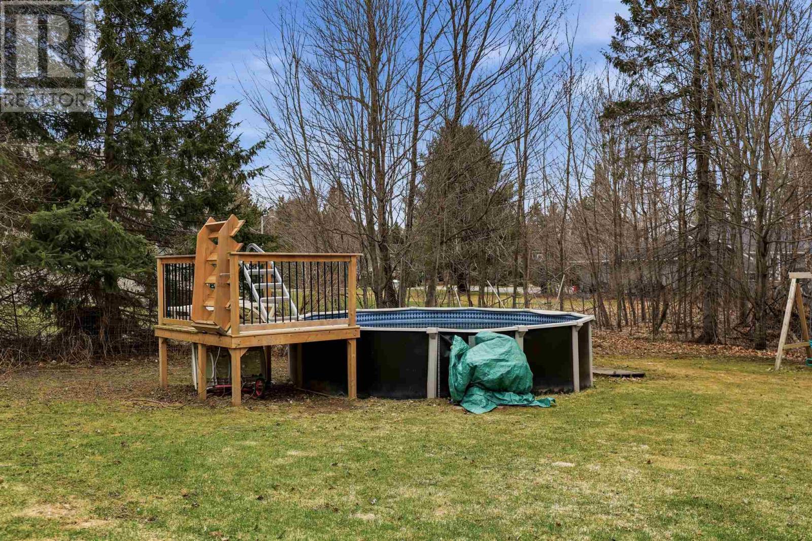 797 Fifth Lin E, Sault Ste. Marie, Ontario  P6A 6J8 - Photo 42 - SM260744