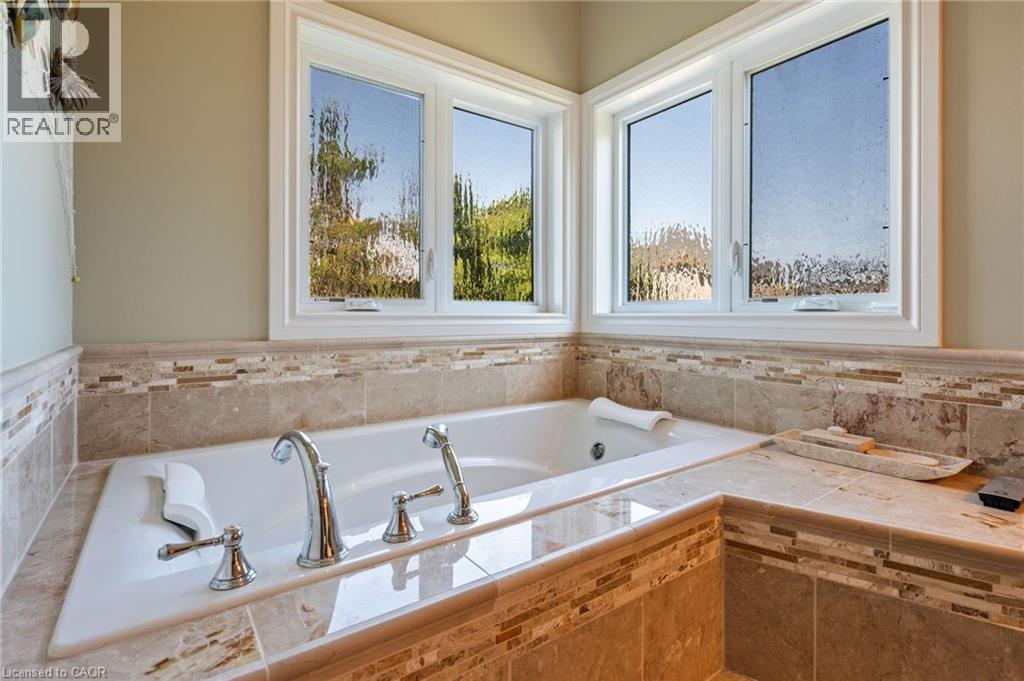114 Donjon Boulevard, Port Dover, Ontario  N0A 1N7 - Photo 12 - 40825679