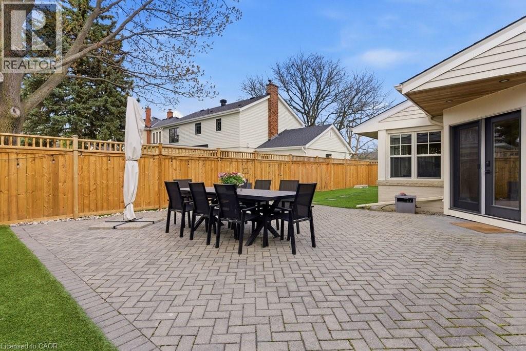 2079 Gary Crescent, Burlington, Ontario  L7R 1T1 - Photo 36 - 40827370
