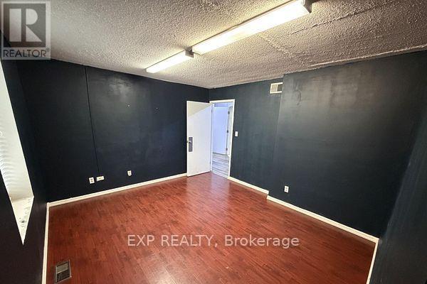 89 Wharncliffe Road North Road N, London North, Ontario  N6H 2A7 - Photo 6 - X13120760
