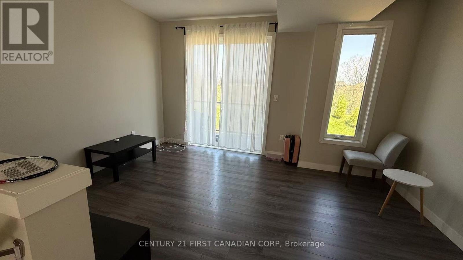 968 West Village Square, London North, Ontario  N6H 0J7 - Photo 5 - X13120856
