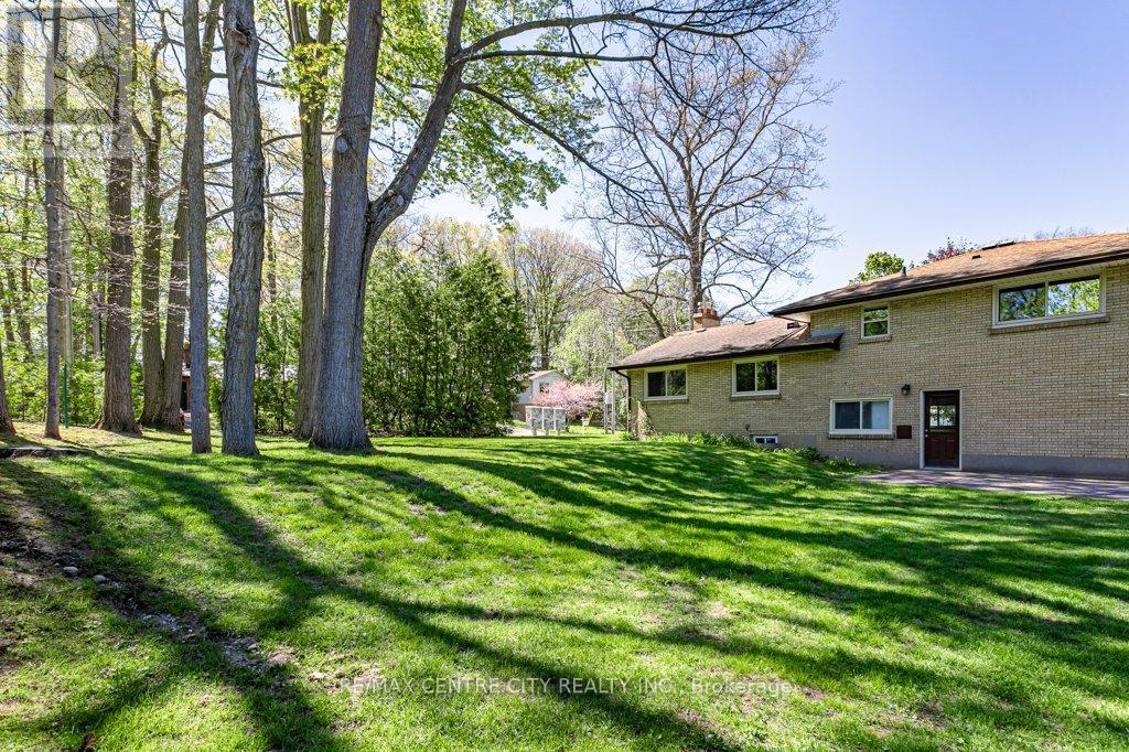 858 Hickory Road, London North, Ontario  N6H 2V4 - Photo 25 - X13120866