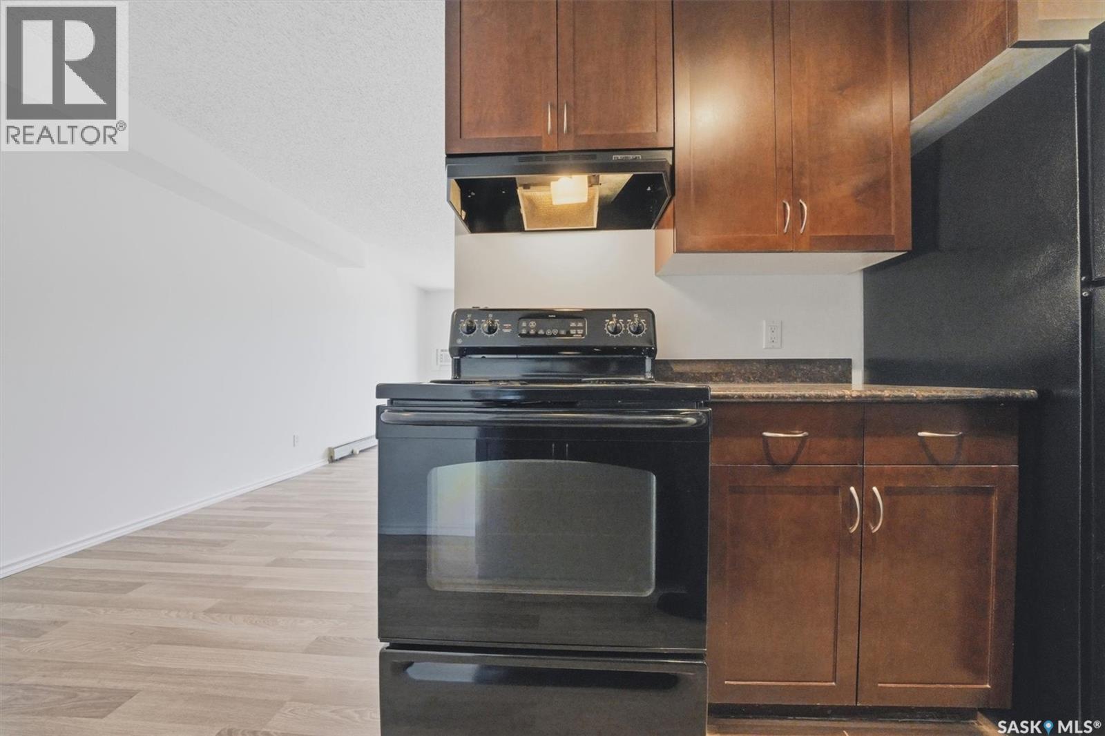 2233 St Henry Avenue, Saskatoon, Saskatchewan  S7M 5K6 - Photo 18 - SK035812