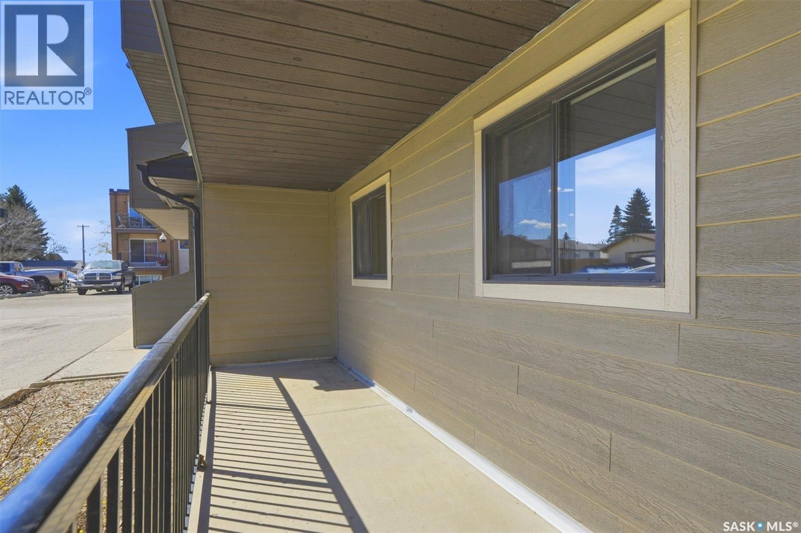 2233 St Henry Avenue, Saskatoon, Saskatchewan  S7M 5K6 - Photo 35 - SK035812