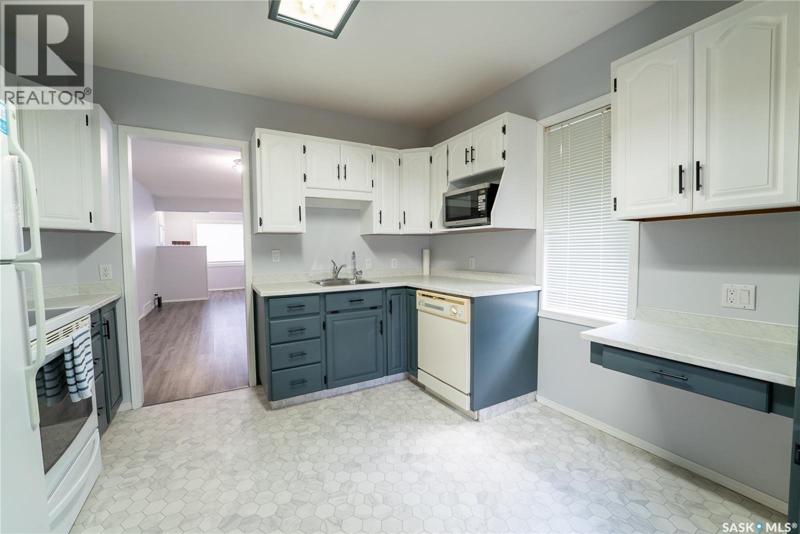 1358 King Street, Regina, Saskatchewan  S4T 4G2 - Photo 2 - SK035790
