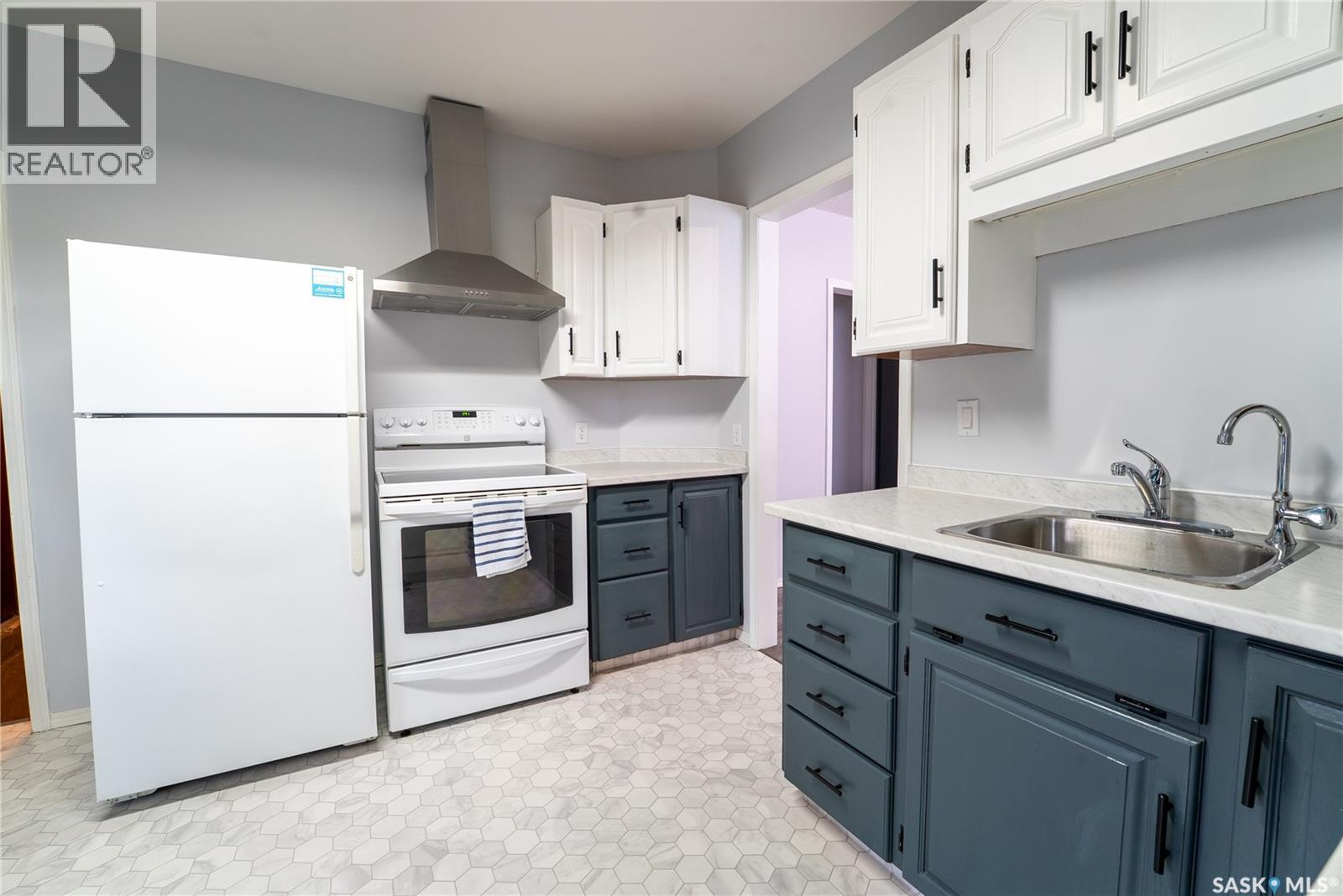 1358 King Street, Regina, Saskatchewan  S4T 4G2 - Photo 3 - SK035790