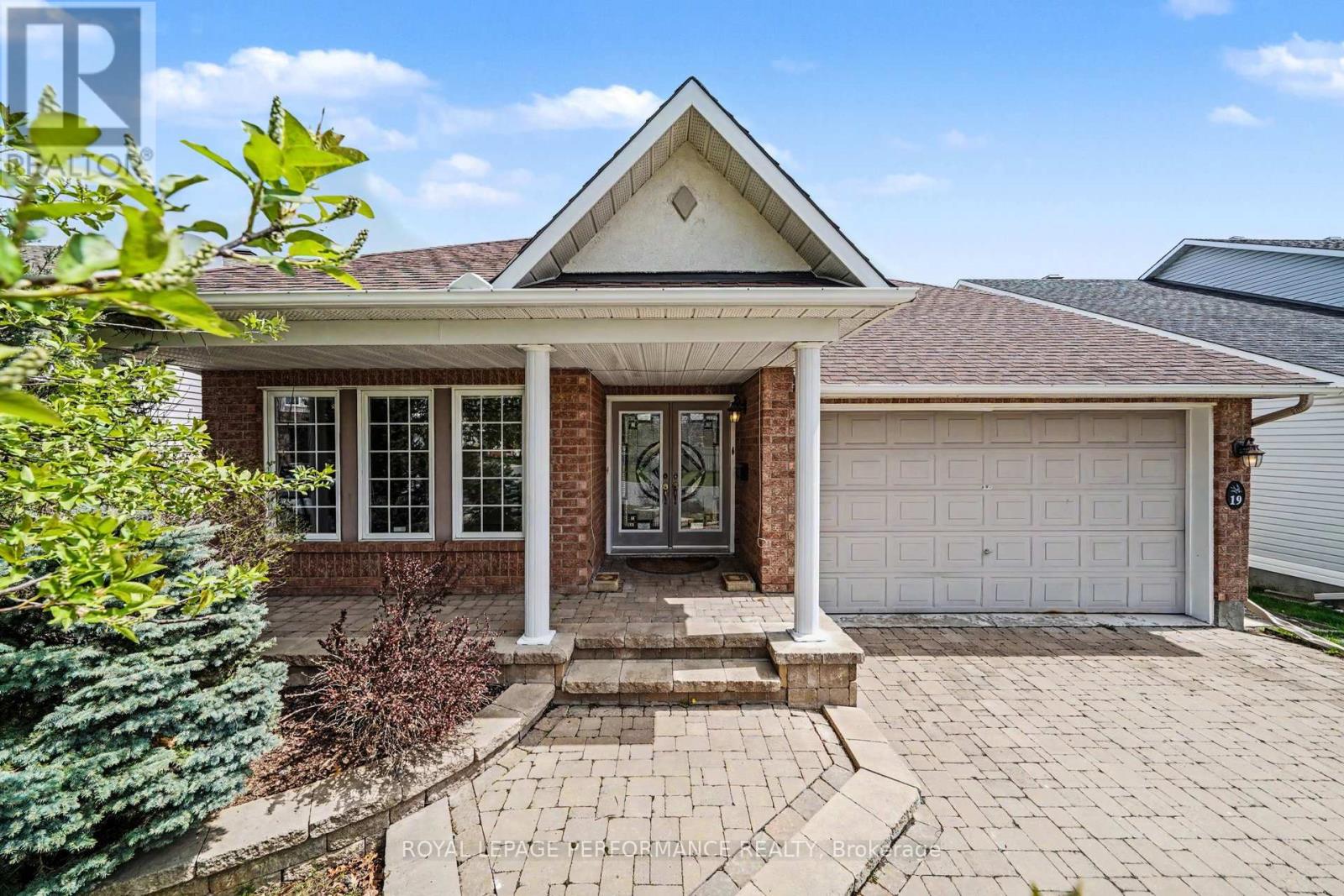 19 SETTLERS RIDGE WAY, Ottawa, Ontario
