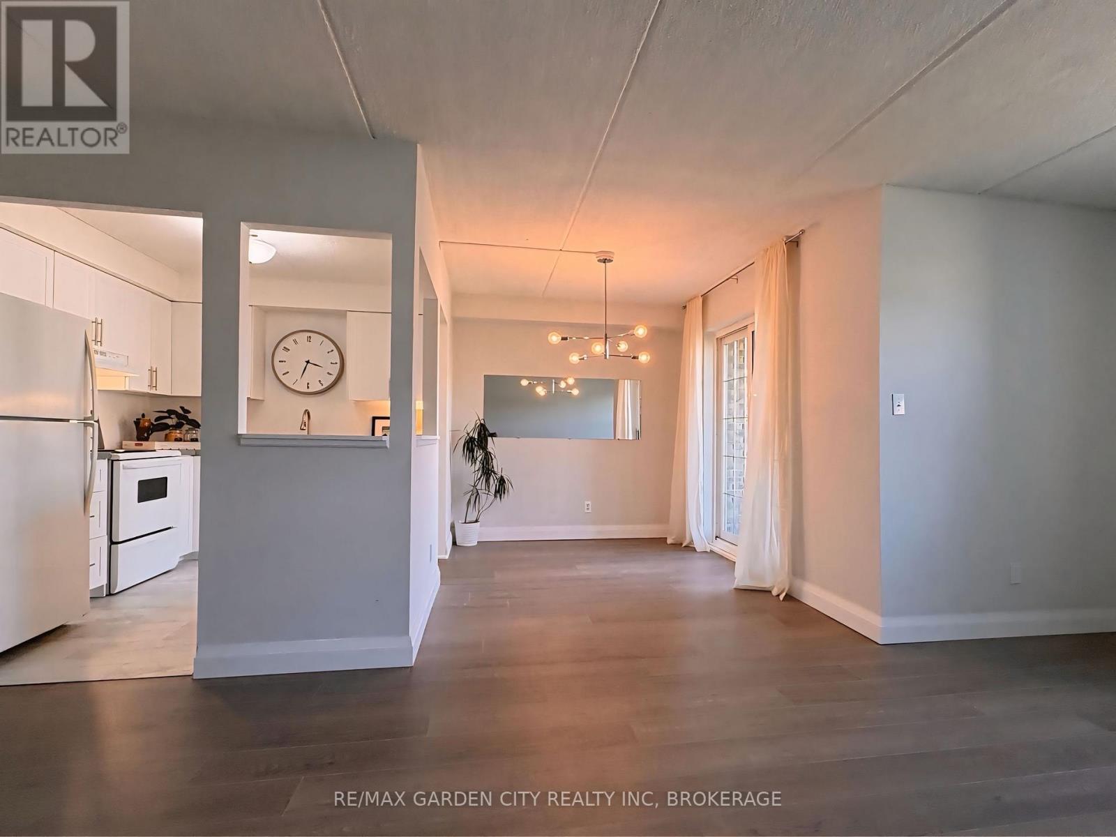 311 - 41 Rykert Street, St. Catharines, Ontario  L2S 3A4 - Photo 3 - X13120848
