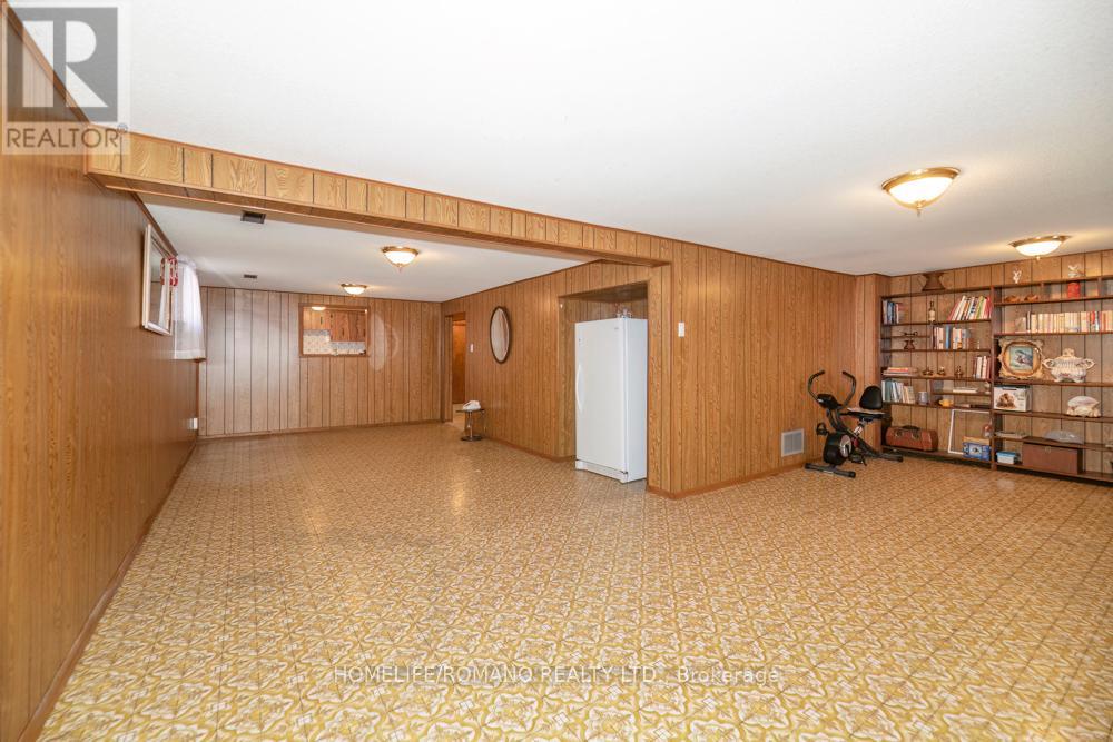 24 Katherine Road, Toronto, Ontario  M3K 1H9 - Photo 18 - W13118164