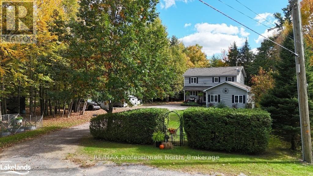 1057 SUBURBAN COURT, Dysart et al, Ontario