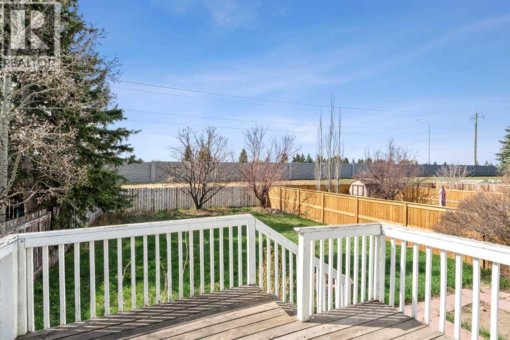 107 Cedargrove Way Sw, Calgary, Alberta  T2W 4V1 - Photo 46 - A2306019