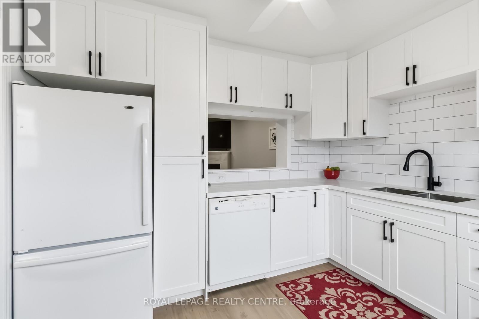 683 Woodward Avenue, Milton, Ontario L9T 3K4 - Photo 11 - W13016122