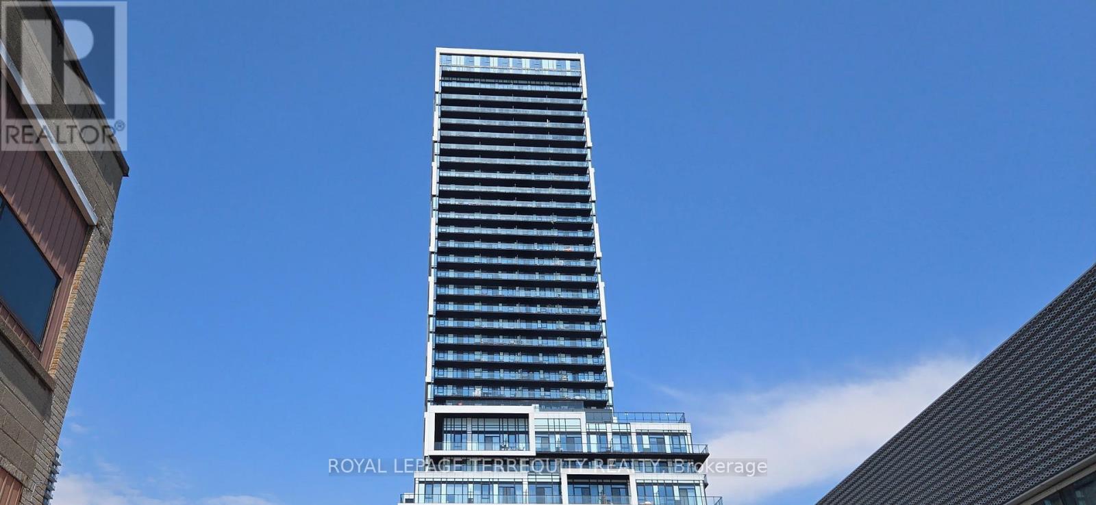 2213 - 5 Defries Street, Toronto, Ontario  M5A 0W7 - Photo 2 - C13120788