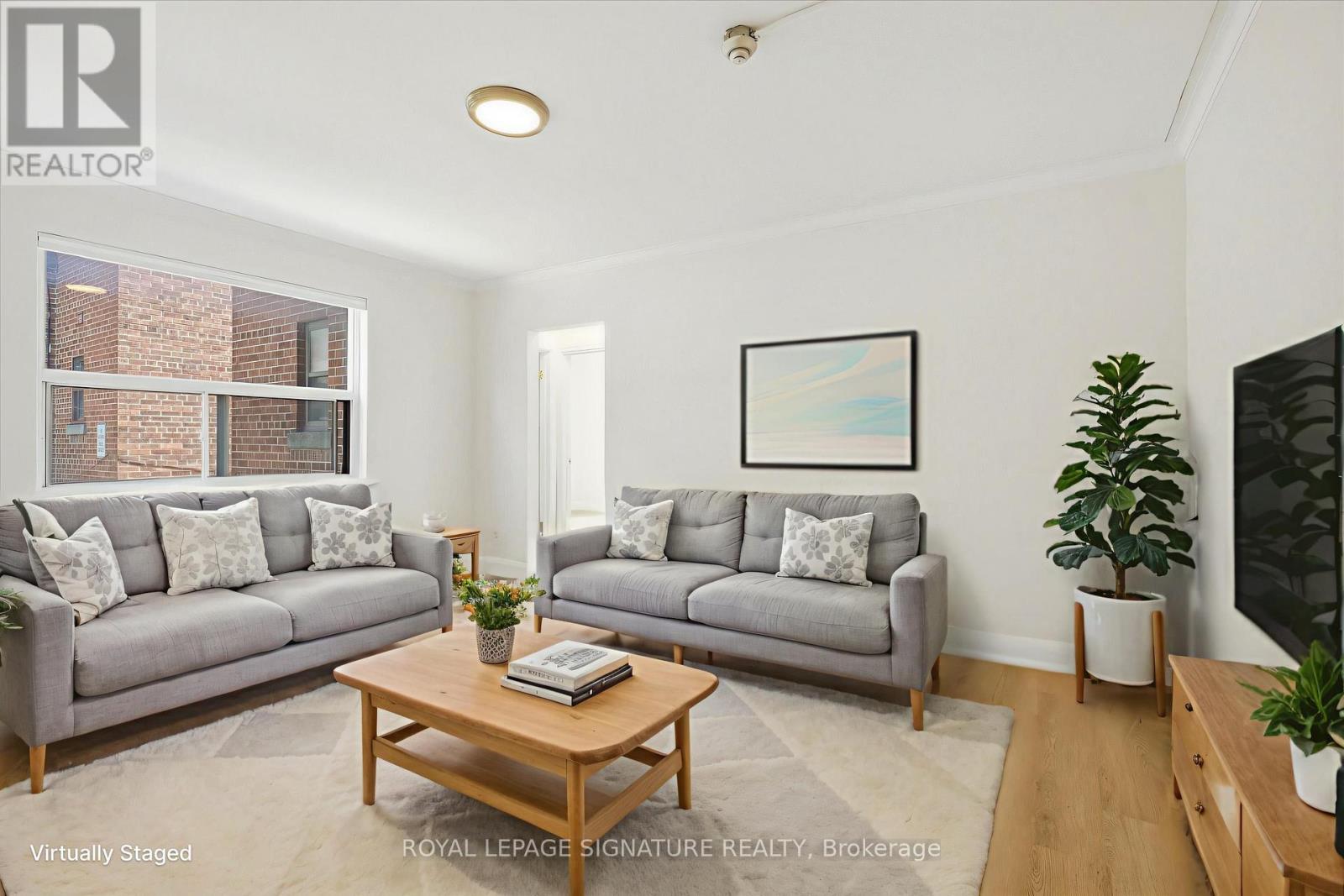 201 - 1000 O'connor Drive, Toronto, Ontario  M4B 2T3 - Photo 11 - E13120878