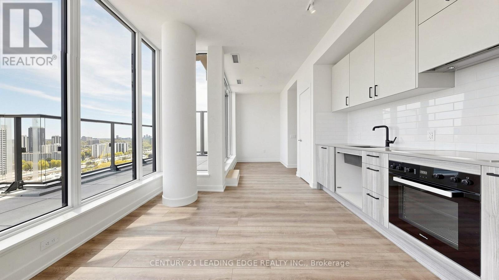 2405 - 5 Quarrington Lane, Toronto, Ontario M3C 0S5 - Photo 13 - C13116564