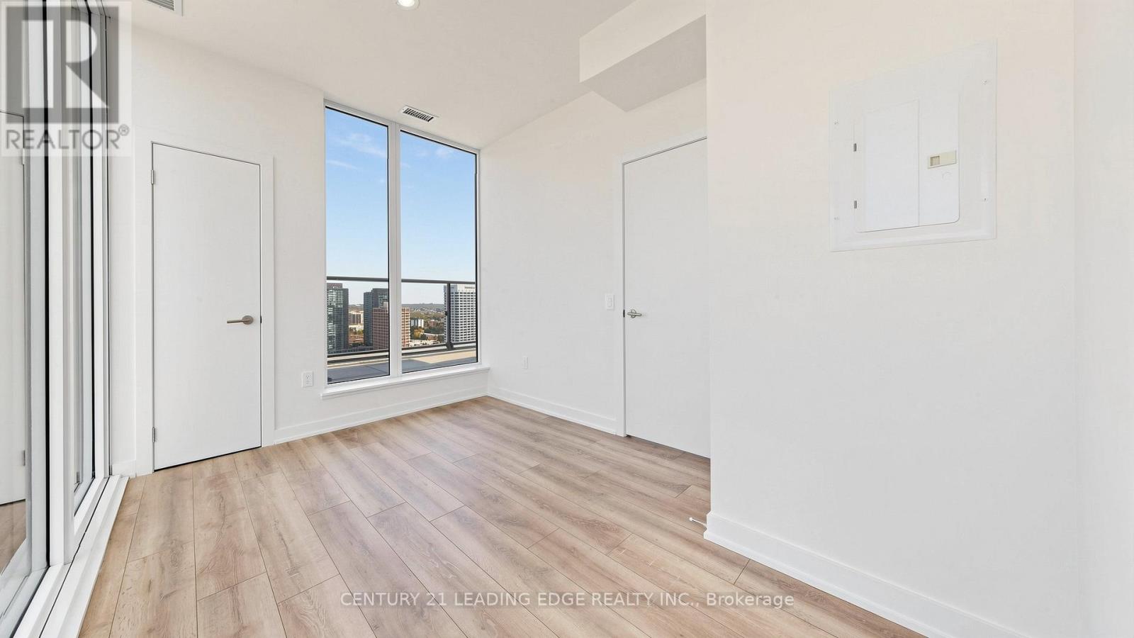 2405 - 5 Quarrington Lane, Toronto, Ontario M3C 0S5 - Photo 23 - C13116564