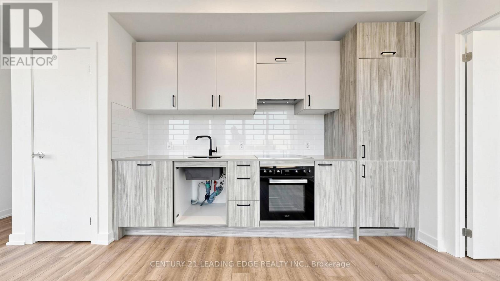 2405 - 5 Quarrington Lane, Toronto, Ontario M3C 0S5 - Photo 15 - C13116564