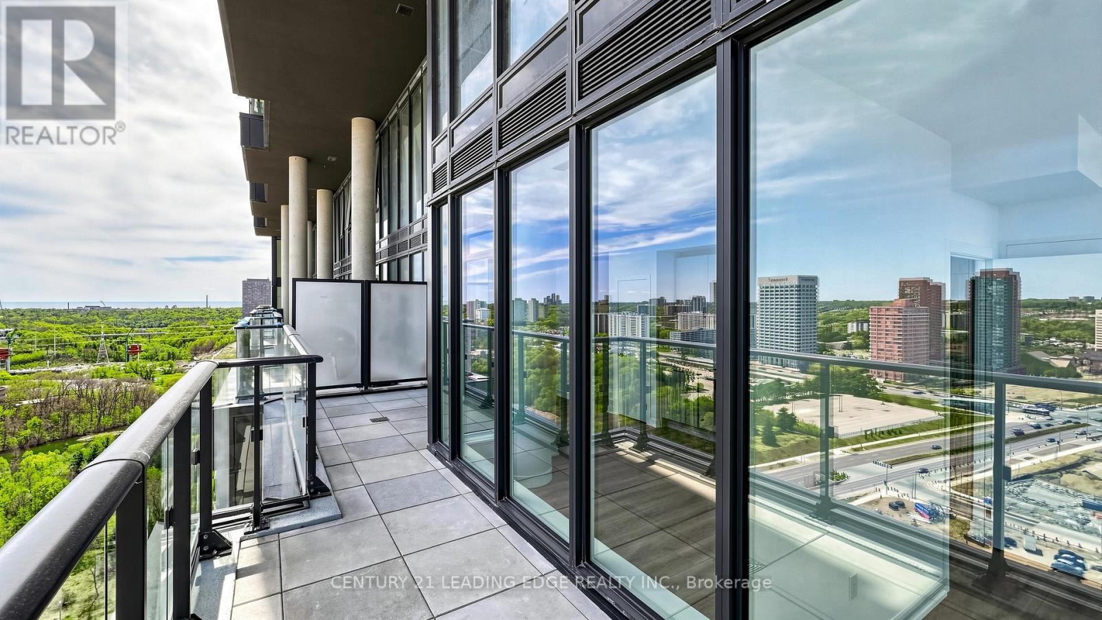 2405 - 5 Quarrington Lane, Toronto, Ontario M3C 0S5 - Photo 40 - C13116564