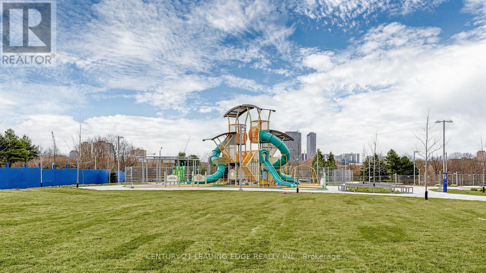 2405 - 5 Quarrington Lane, Toronto, Ontario M3C 0S5 - Photo 49 - C13116564