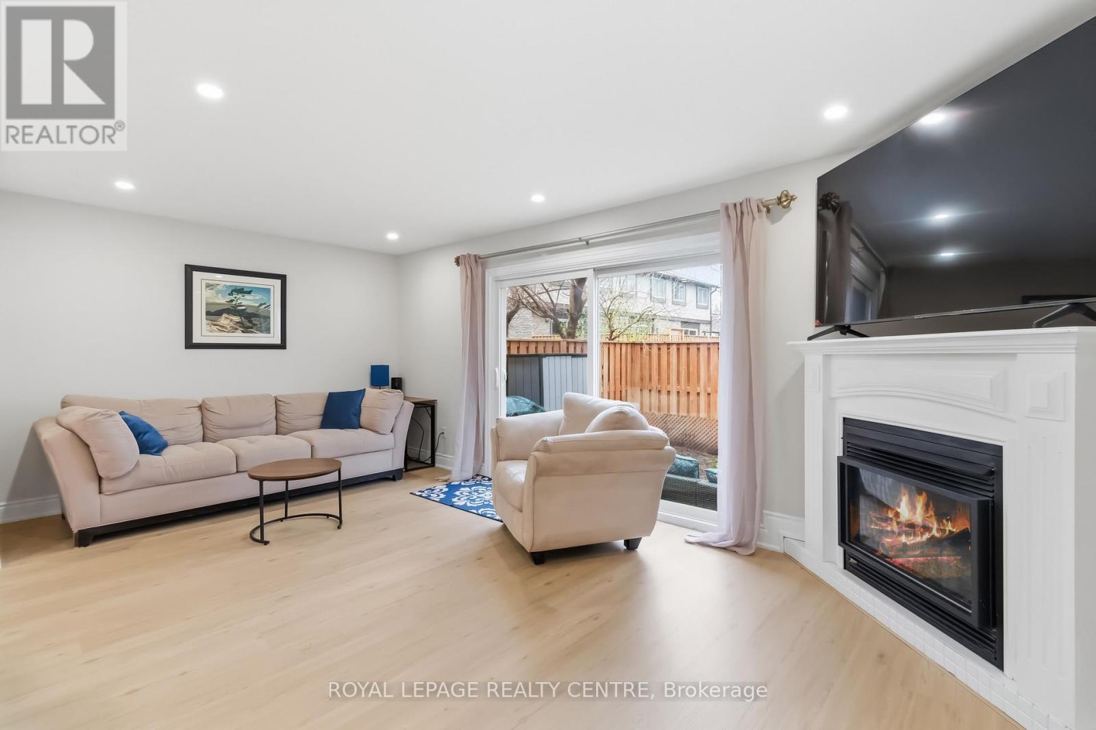 683 Woodward Avenue, Milton, Ontario L9T 3K4 - Photo 7 - W13016122