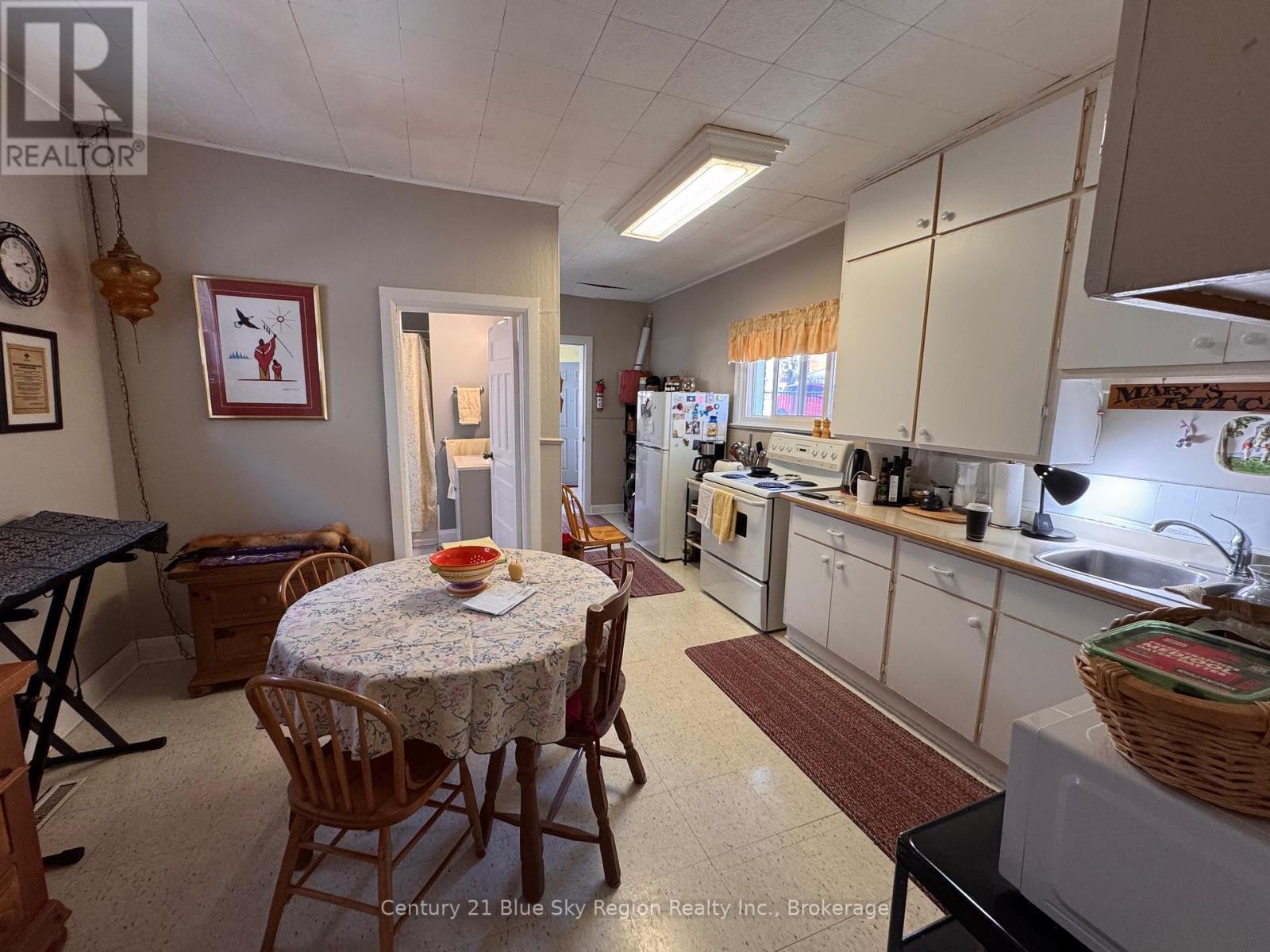 832 Main Street W, North Bay, Ontario  P1B 2V9 - Photo 2 - X13120802