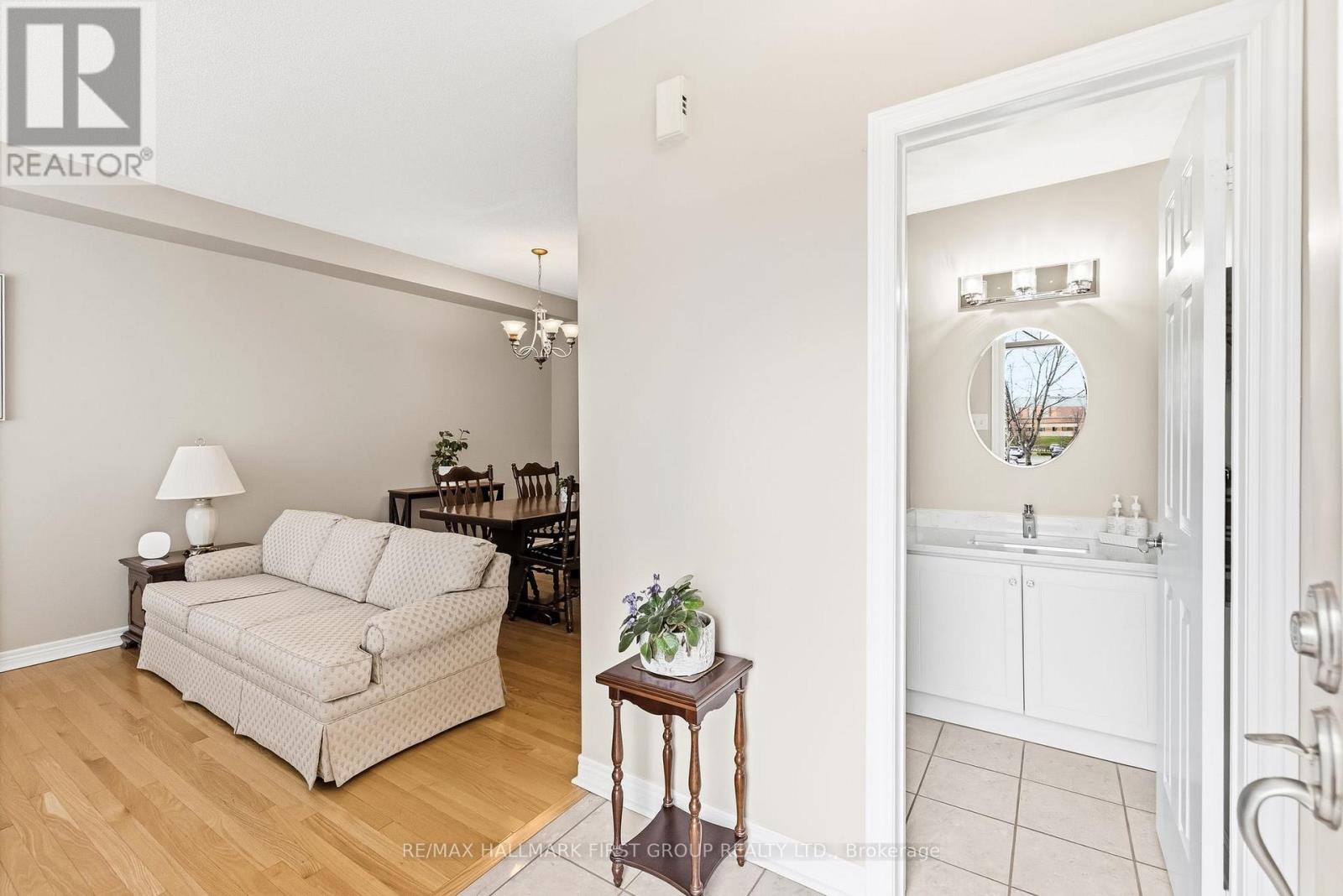 116 Riverlands Avenue, Markham, Ontario  L6B 1B6 - Photo 5 - N13120740