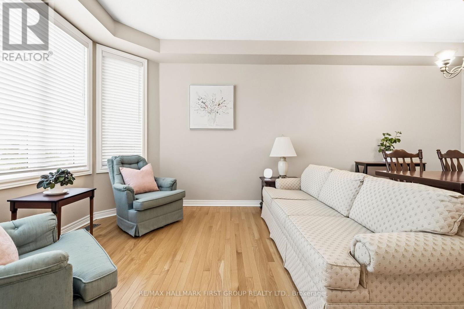 116 Riverlands Avenue, Markham, Ontario  L6B 1B6 - Photo 8 - N13120740