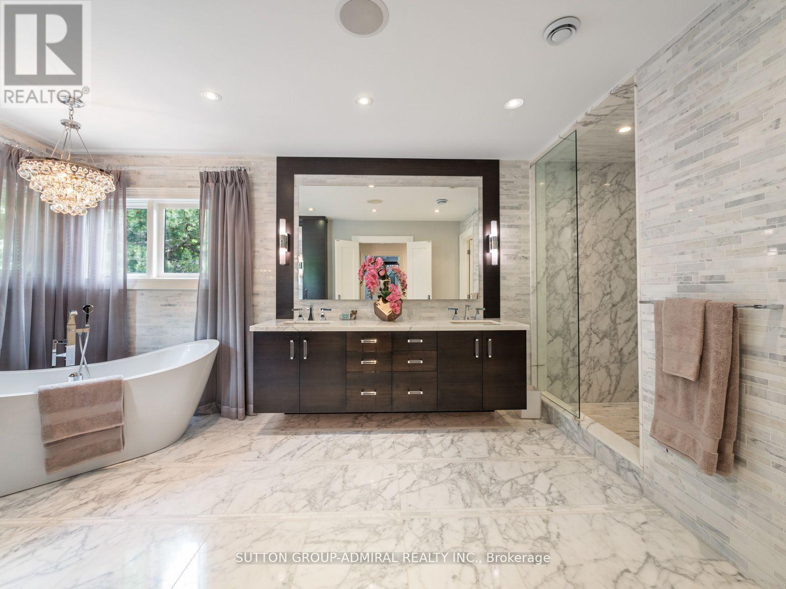 50 Renaissance Court, Vaughan, Ontario  L4J 7W4 - Photo 22 - N13120798